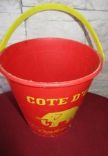 Seau de plage en plastique
