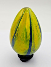 PRESSE PAPIER OEUF EN VERRE SOUFFLE BLEU JAUNE   MURANO H 9 CM POIDS 294 GR