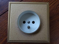 LEGRAND 1 ancienne prise avec