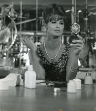 Irène Tunc photographiée par Paul Almasy Vintage silver printIrène Tunc, Miss 