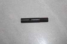 axe dérailleur cyclo (no peugeot vélo ancien stronglight)