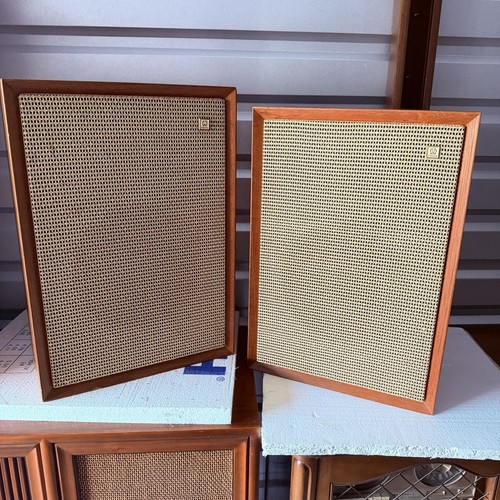 Vintage pioneer 30a wooden - pioneer,