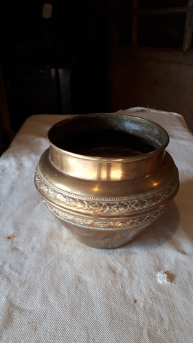 Cache pot laiton - pot, laiton.