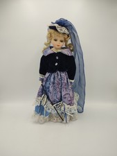 Jolie poupée en porcelaine, Poupée de collection, Robe bleue