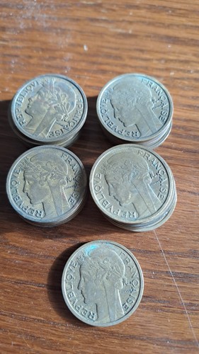 Lot pièces 2 - 24, –