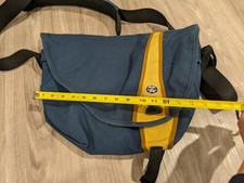 RARE Crumpler The Soupansalad