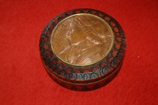 Ancienne boite en bois et