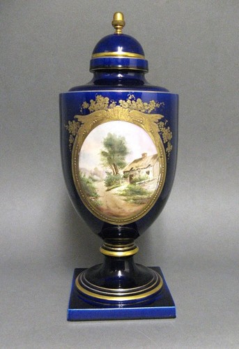 Grand vase couvert faïencerie - vase,