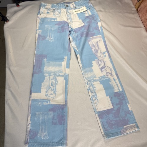 Bdg cowgirljeans statue - bdg,