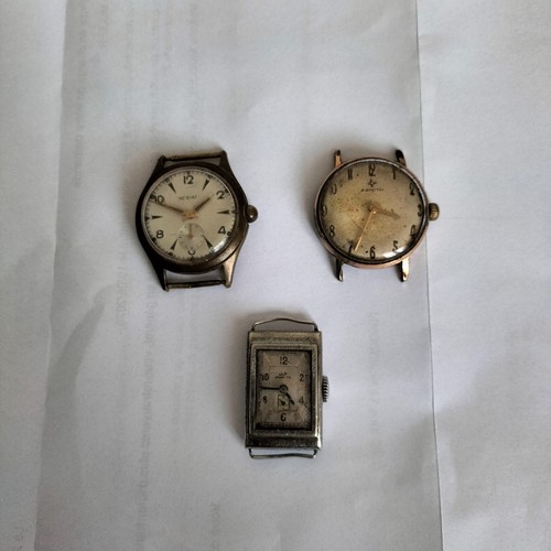 Montre mécanique ancienne - montre,