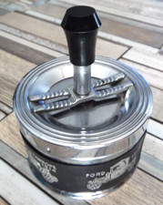 Ancien Cendrier A Poussoir