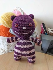 Chat de Cheshire, doudou peluche fait main au crochet neuf, 20 cm