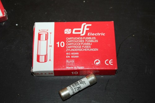 Boite fusibles 3 x - 10,