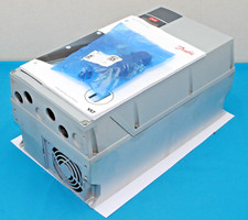 Variateur de fréquence triphasé 1,1Kw 1,5Hp DANFOSS VLT HVAC DRIVE FC102 (AX188)