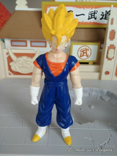 Figurine toys vegetto - figurine,