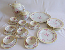 SERVICE A CAFE 7 TASSES ET SERVICE A GÂTEAUX 6 ASSIETTES LIMOGES ARHENFELD 1930