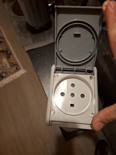 Prise 3P+N+T 32A   400V