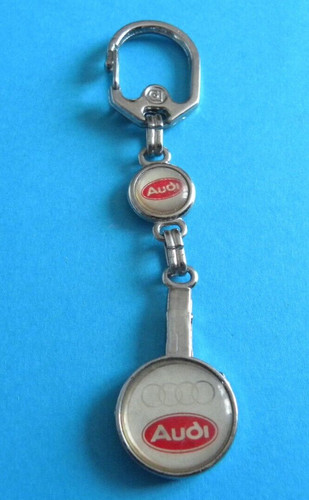 Porte clé automobile audi - porte,