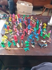 JOUETS ANCIENS SOLDATS INDIENS