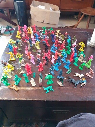 Jouets anciens soldats indiens - jouets,