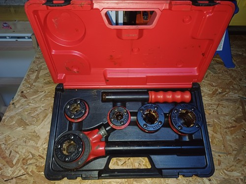 Filiere pour taraudage tube - pour,