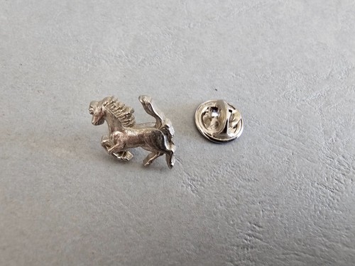 Pin auto car voiture - auto,