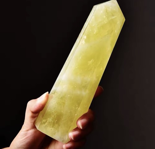 Pyramide citrine jaune - pyramide,