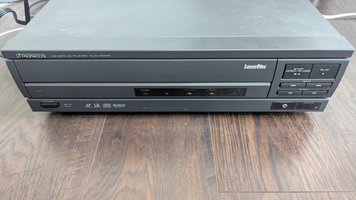 Pioneer cld v2400 laserdisc - pioneer, cld-v2400