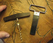 Lot : Ancien Tire Bouchon à Lamelle Lame   ITALY et Manche Bois