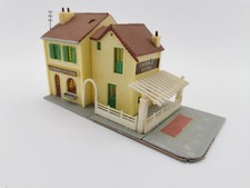 MKD ÉCHELLE HO L'AUBERGE FLEURIE