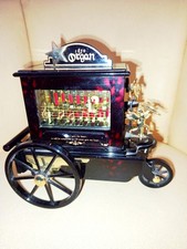 Boîte à bijoux calèche musicale, bel objet vintage