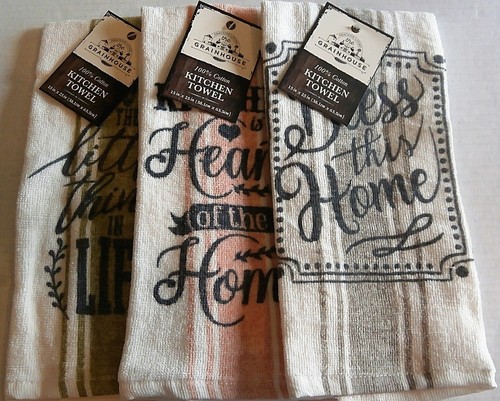 Kitchen towel assortment - towel,