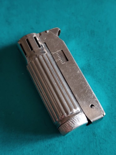 Ancien briquet essence - briquet, bora