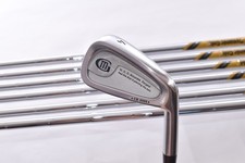 7 pièces Miura Giken CB-2005 Iron Set 4-5-6-7-8-9-PW Flex Extra Stiff DG...