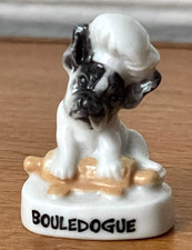 Adorable Fève Chien Bouledogue Pâtissier ⭐Galette des Rois French Charm !