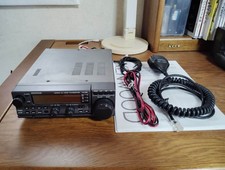 Émetteur-récepteur UHF tous