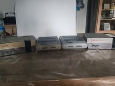Lot de 4 consoles 2 Super Nintendo SNES 2 Nintendo NES Lire L'annonce 