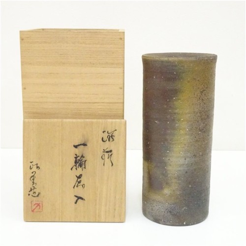 Japanese bizen ware - bizen, artist