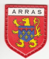 écusson badge blason armoiries REGILAIT ville province région ARRAS 142