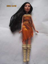 POUPEE  DISNEY : " POCAHONTAS