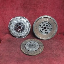 Embrayage volant moteur Bimasse 2.0 TDI 324035510  VW GOLF 7 Audi A3 Seat Skoda 