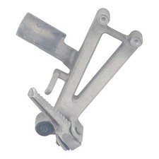 Platine repose-pied arrière