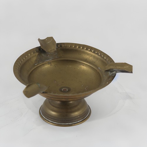 Ancien cendrier laiton - ancien,