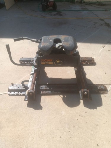 Fifth wheel trailer hitch q16 - fifth,