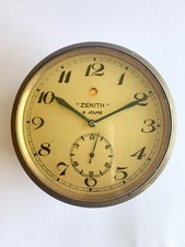 Montre de bord Zénith 8 jours remontage et mise à l'heure par la lunette