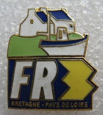 Pin's Chaine TV FR3 France 3 Bretagne Pays de Loire #1539