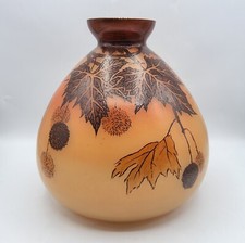 Grand vase boule en verre soufflé émaillé à décor d’Automne signé Jem Art Déco
