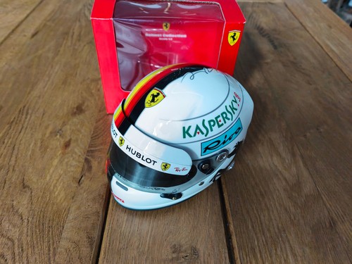 Casque helmet vettel ferrari - helmet,