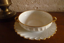 Tasse à café trembleuse, 2