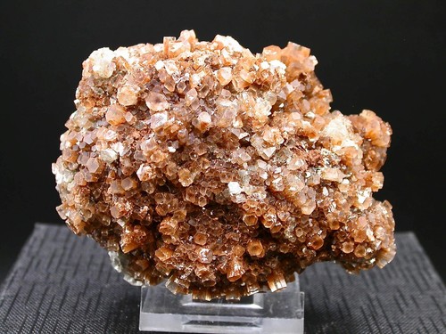 Aragonite grande pièce - grande,